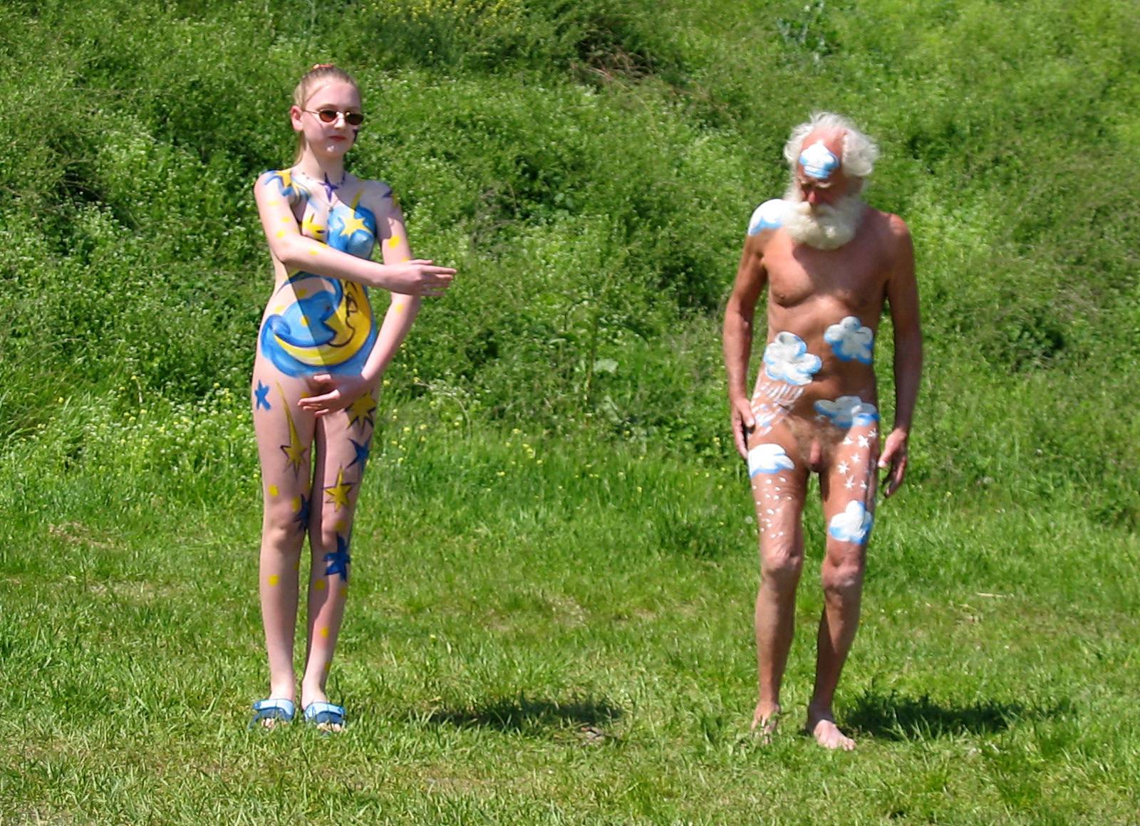 Nudist Pictures Grassy Hill Performances - 1
