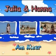 Julia and Hanna Am Meer